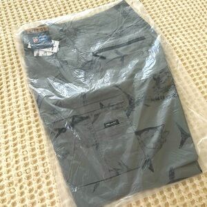 Pelagic Fishing Shorts, NEW, W/ Tags STILL IN PACKAGING!!!! Great Condition